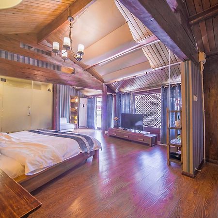 Lijiang Half Moon Bay Inn 外观 照片