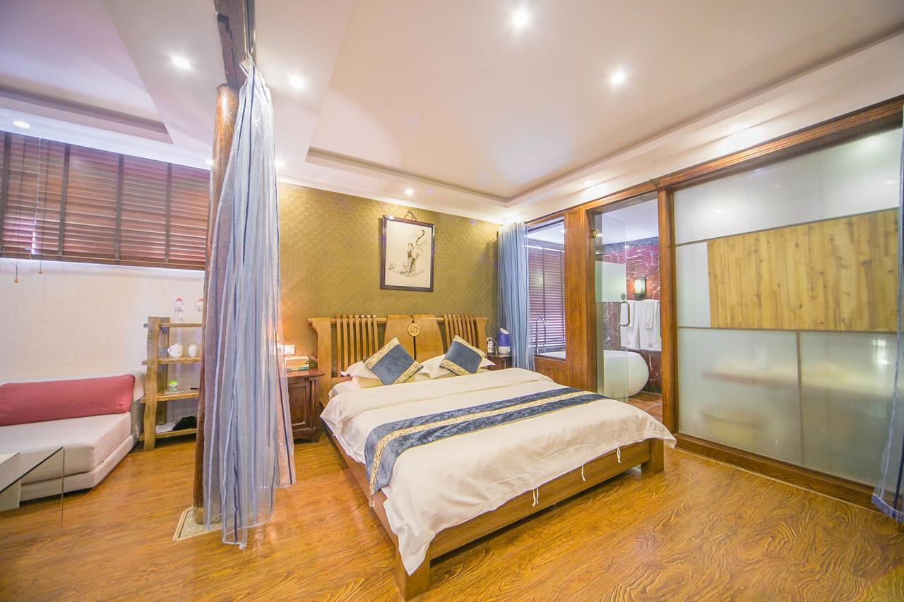 Lijiang Half Moon Bay Inn 外观 照片
