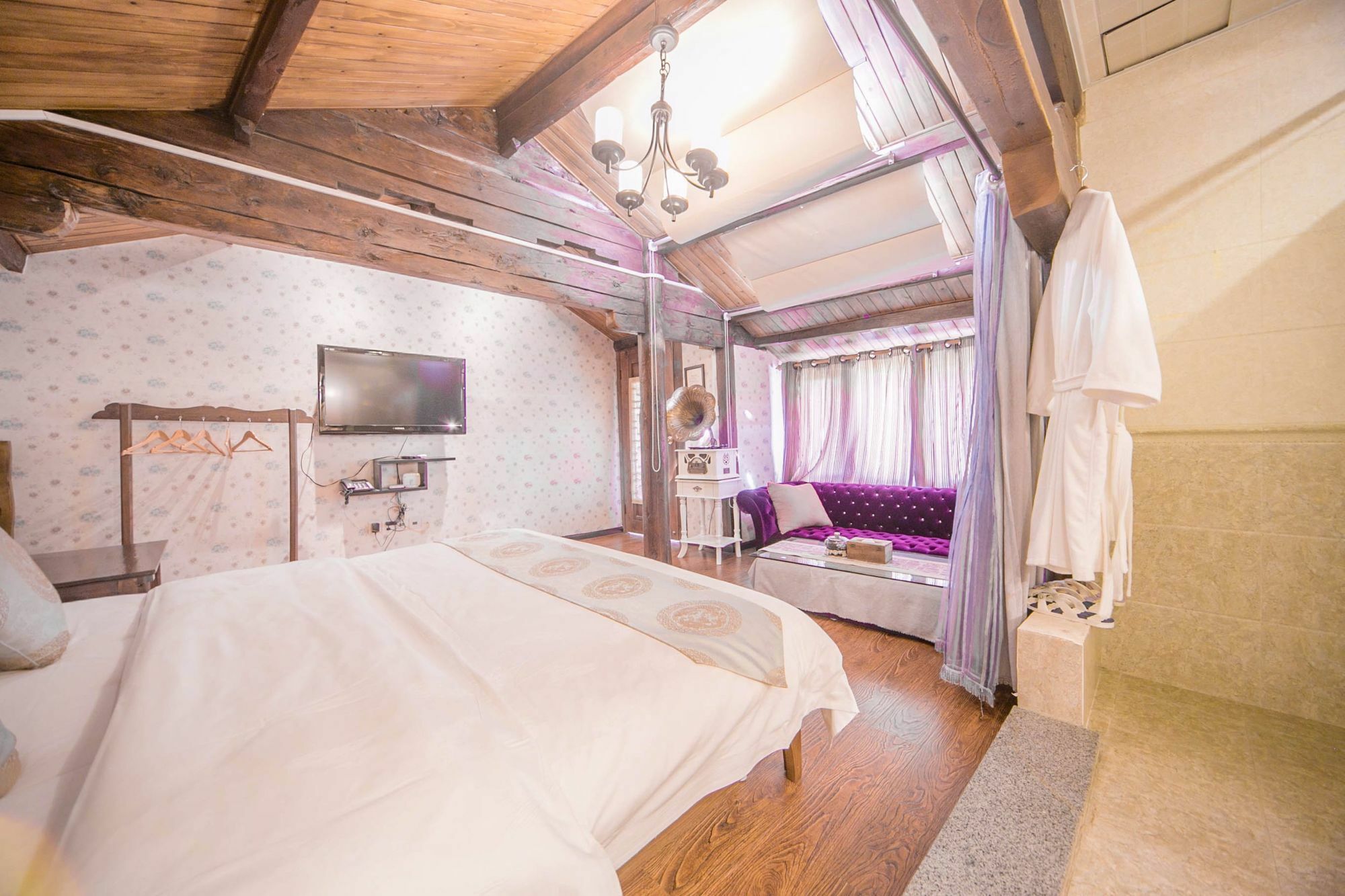 Lijiang Half Moon Bay Inn 外观 照片