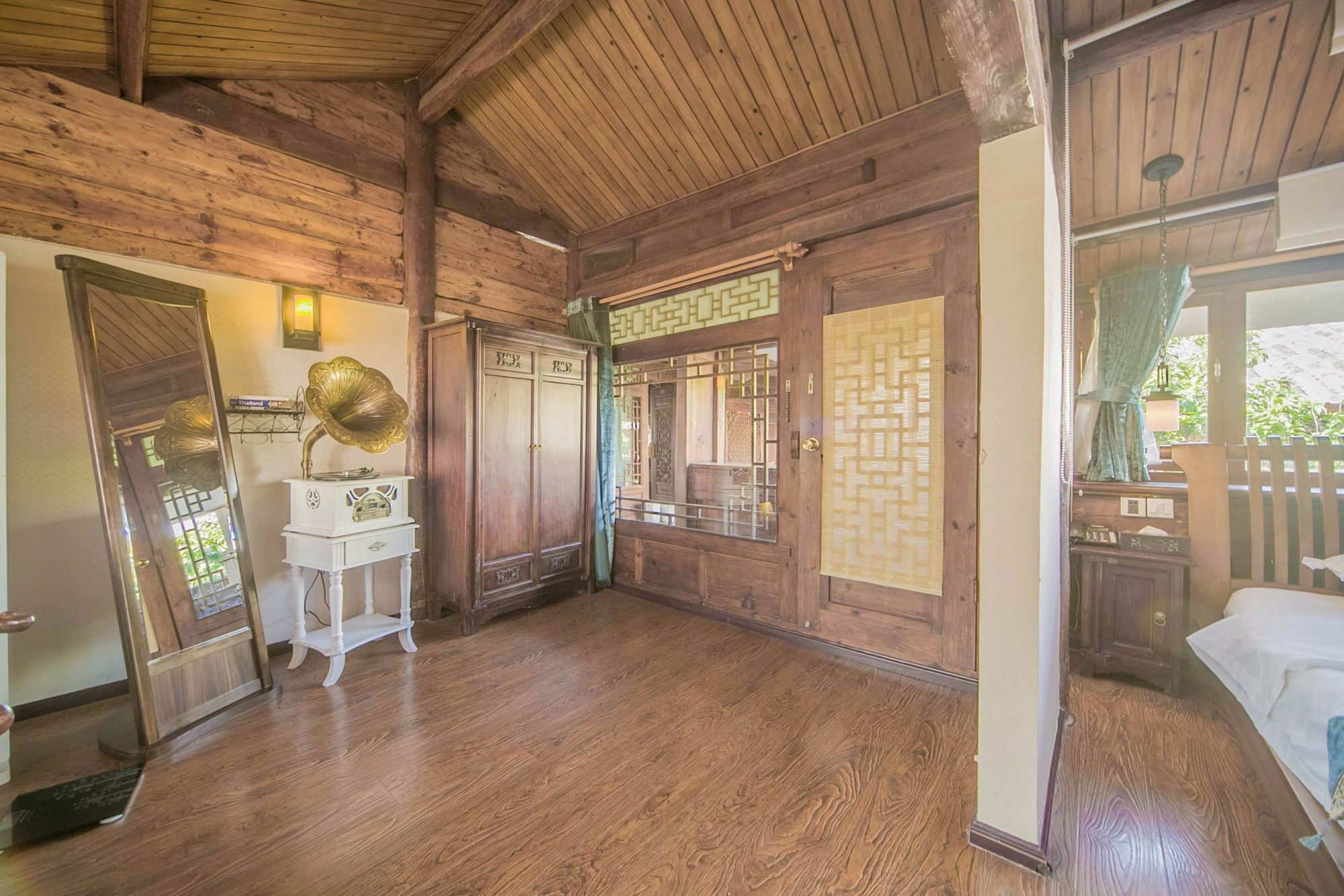 Lijiang Half Moon Bay Inn 外观 照片