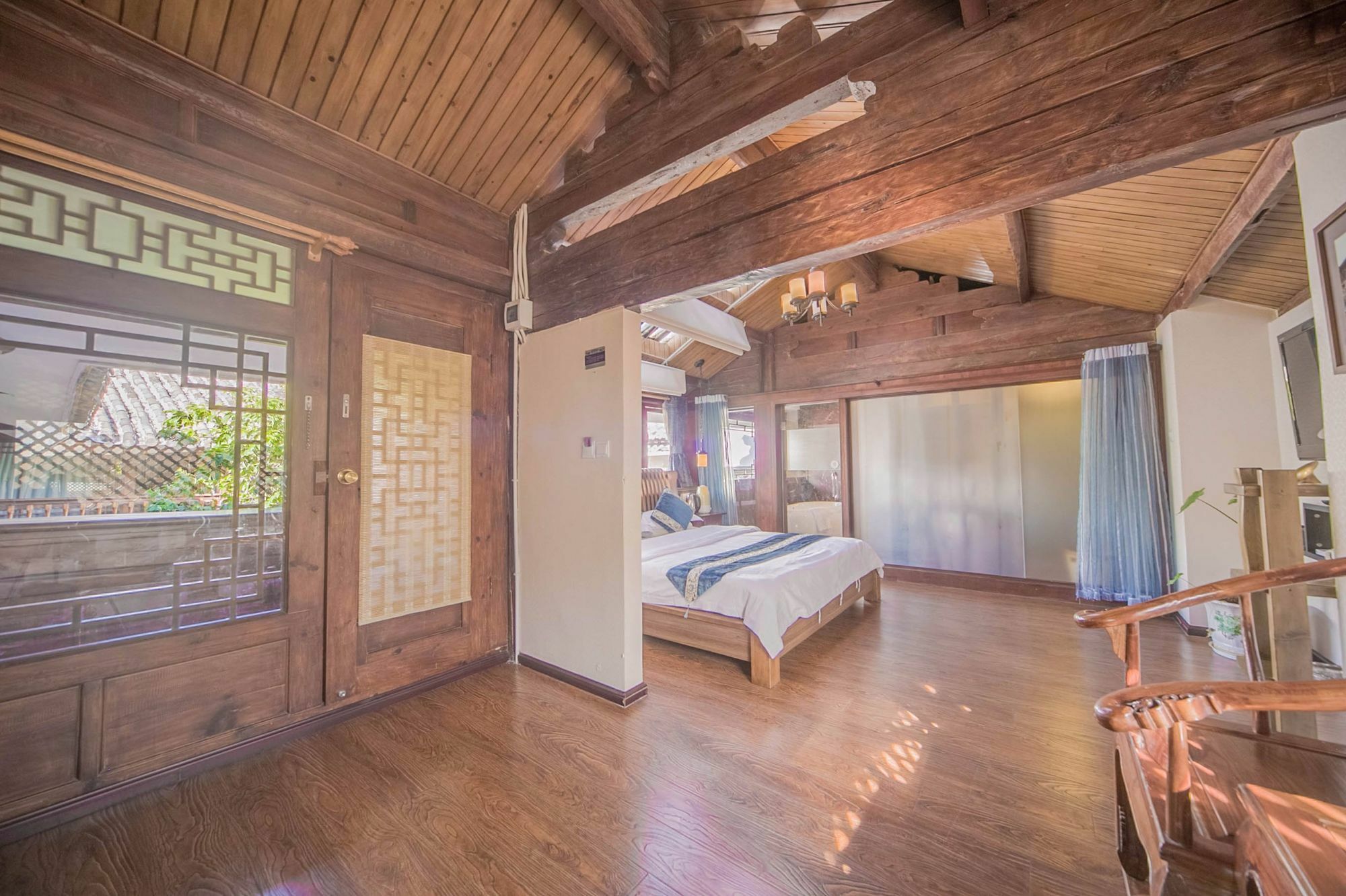 Lijiang Half Moon Bay Inn 外观 照片