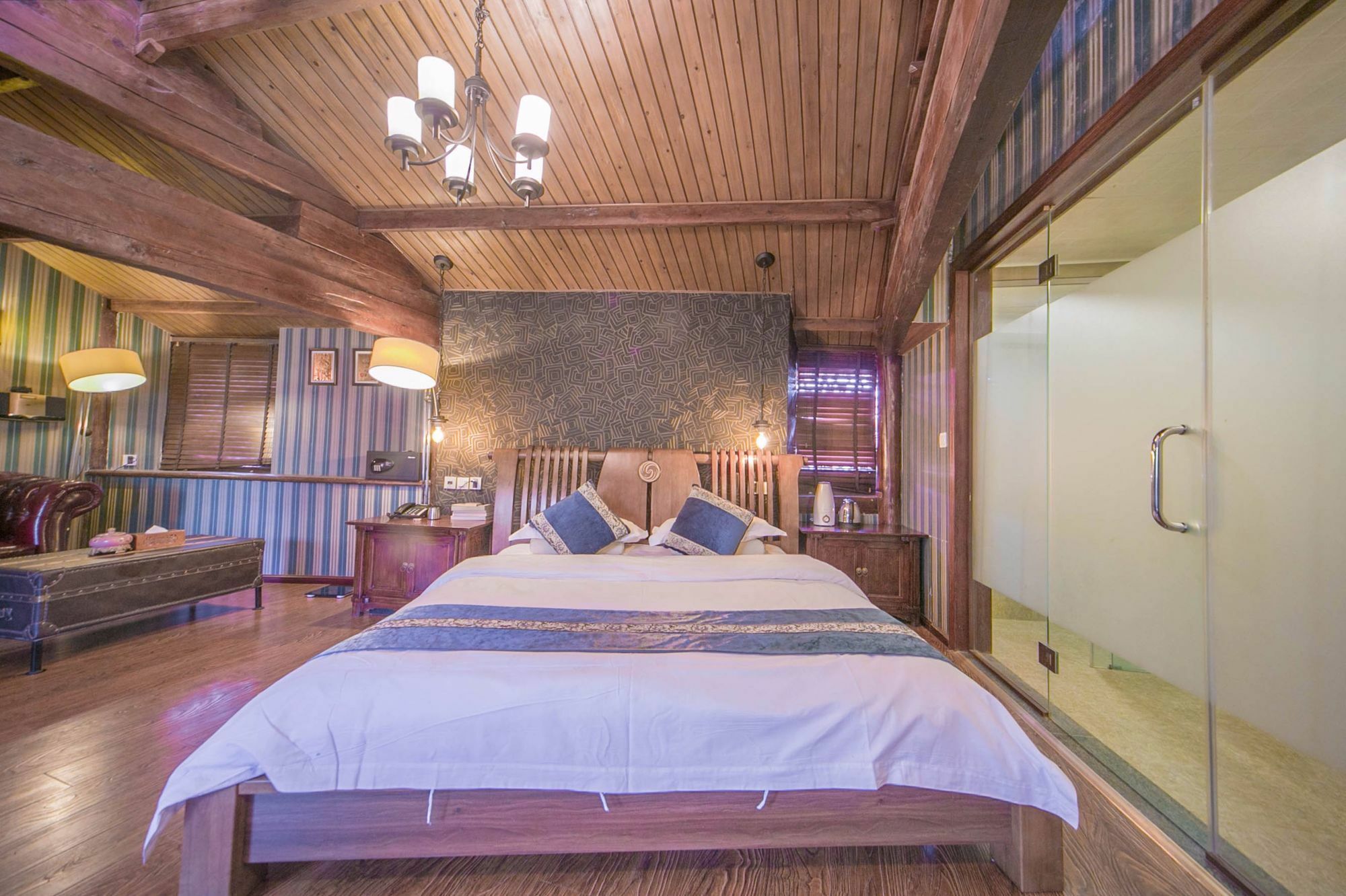 Lijiang Half Moon Bay Inn 外观 照片