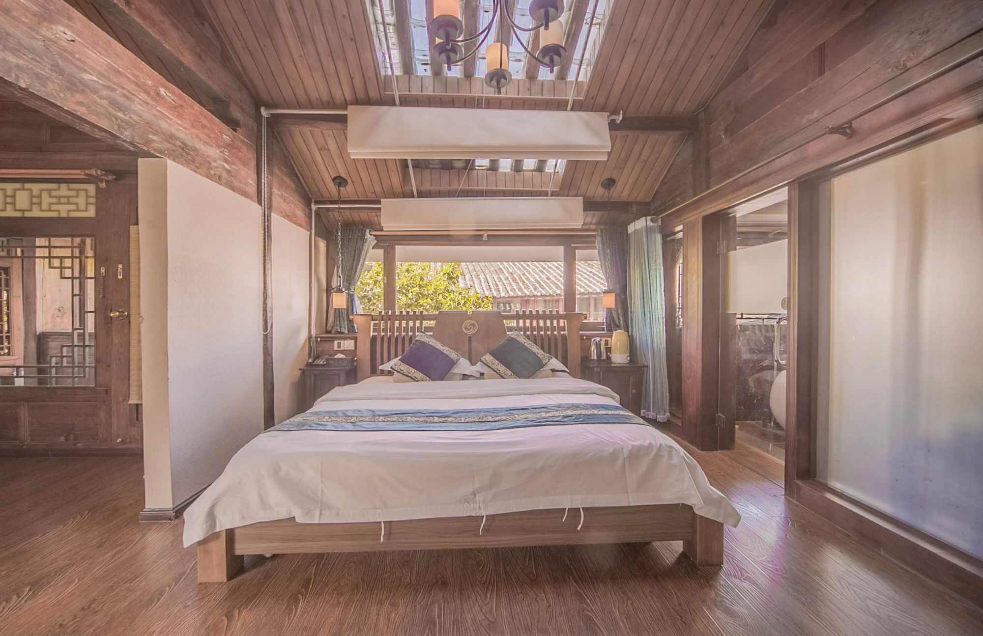 Lijiang Half Moon Bay Inn 外观 照片
