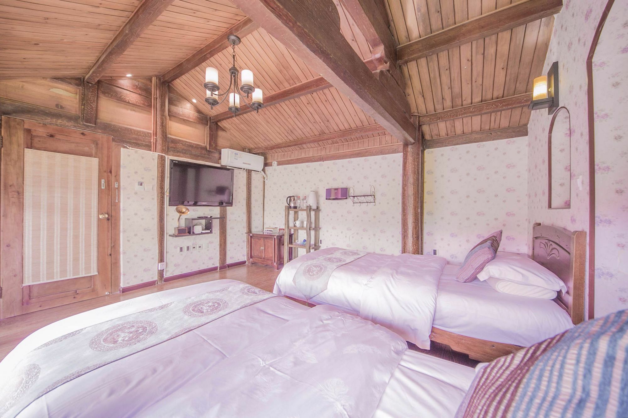 Lijiang Half Moon Bay Inn 外观 照片