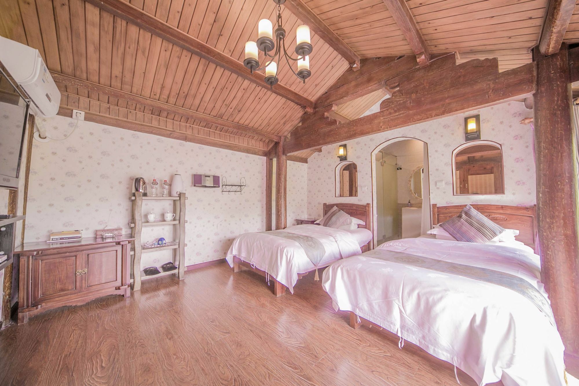Lijiang Half Moon Bay Inn 外观 照片